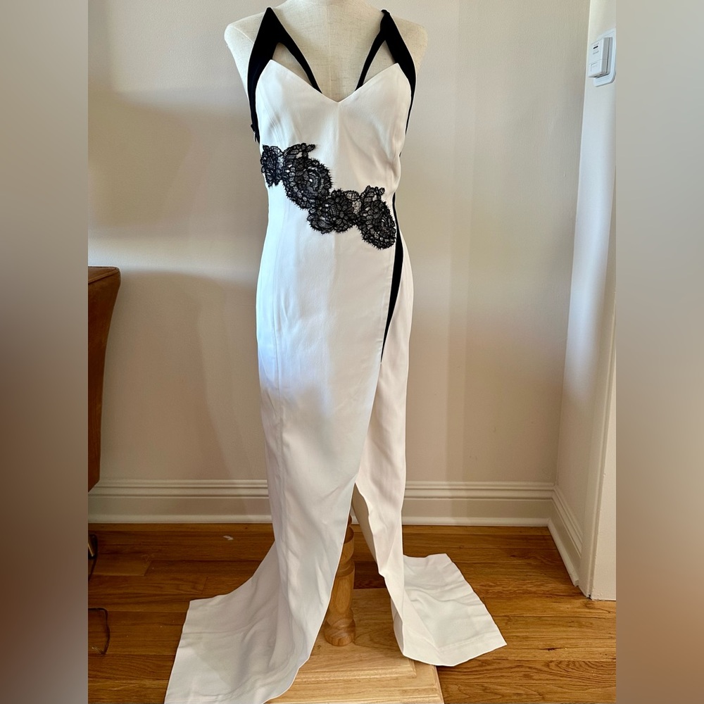 Mugler 2012 white gown with black lace details. New w/ tags. Size Euro 36